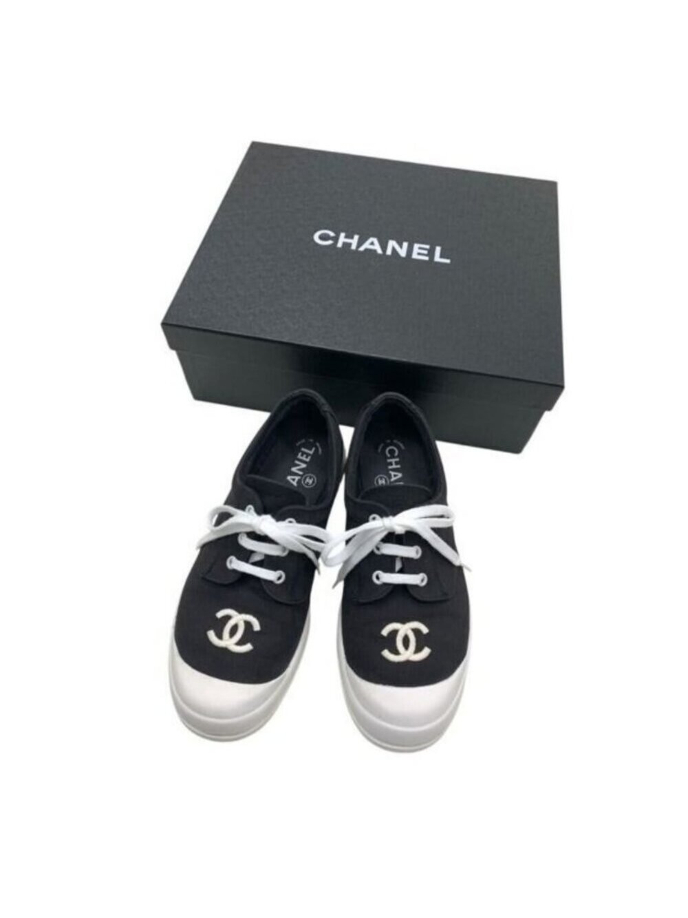 Chanel CC Sneakers Black And White Coco Mark Bicolor Canvas Shoes 7 37